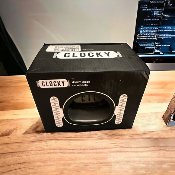 Clocky  Alarm Clock on Wheels! New In Box Run Away Alarm Clock - Picture 1 of 3